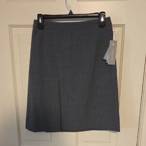 Emerson Rose Gray A-Line Women's Skirt Size 2
